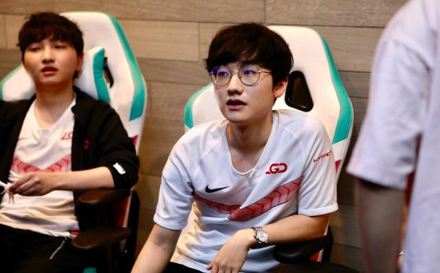 手走过了2 手走过了2