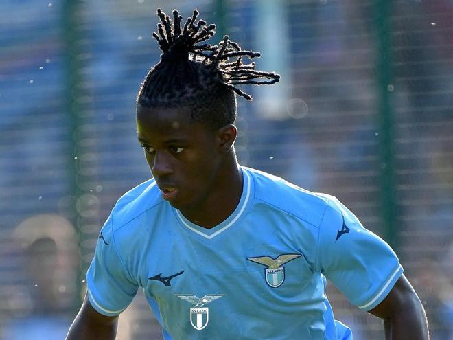 团的锋线运 团的锋线运